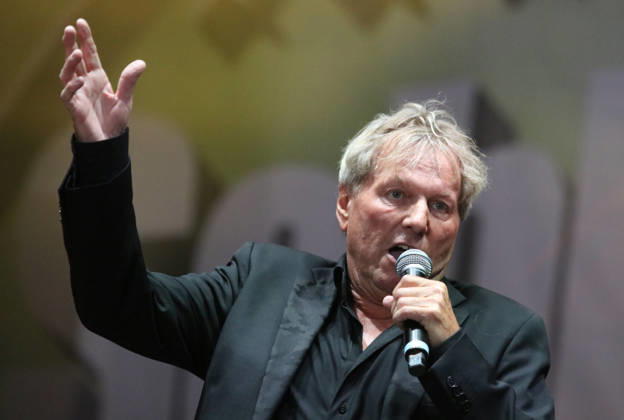Bernhard Brink beim SchlagerOlymp 2026 Auftritt beim Schlagerfestival am 30.05.2026 auf dem Zentralen Festplatz in Berlin. Copyright: xmix1x