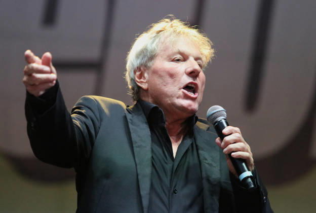 Bernhard Brink beim SchlagerOlymp 2026 Auftritt beim Schlagerfestival am 30.05.2026 auf dem Zentralen Festplatz in Berlin. Copyright: xmix1x