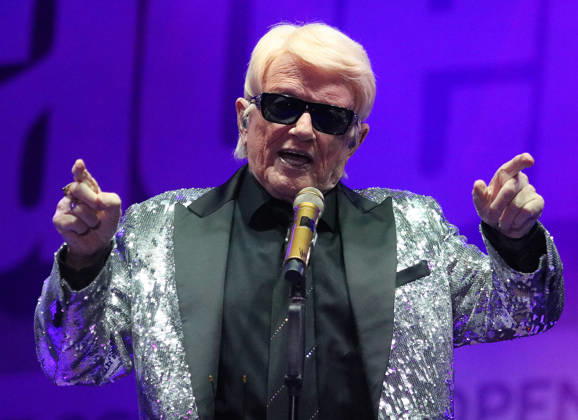 Heino beim SchlagerOlymp 2026 Auftritt beim Schlagerfestival am 30.05.2026 auf dem Zentralen Festplatz in Berlin. Copyright: xmix1x