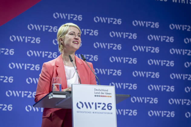 Manuela Schwesig - OWF26 EUR, Deutschland, Berlin, 31.05.2026: Keynote von Manuela Schwesig (SPD) Ministerpräsidentin des Landes Mecklenburg Vorpommern zur Konferenz des Ostdeutschen Wirtschaftsforum unter dem Leitgedanken Eine neue (Un)Ordnung, welche Rolle spielt Deutschland und Europa im globalen Systemwettbewerb? Ostdeutschland steht dabei im Mittelpunkt als Region. Die Transformation im Gespräch zwischen Politik, Wirtschaft und Gesellschaft