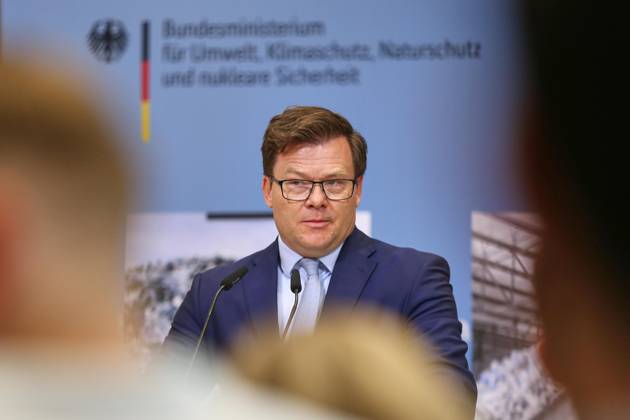 News Bilder des Tages Berlin, Deutschland, 03.06.2026: Umweltministerium: Pressestatement: Aktionsprogramm Nationale Kreislaufwirtschaftsstrategie: Bundesminister für Umwelt, Klimaschutz, Naturschutz und nukleare Sicherheit Carsten Schneider (SPD) Copyright: xdtsxNachrichtenagenturx dts_121850