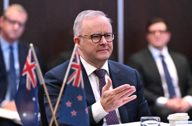 ANTHONY ALBANESE CHRISTOPHER LUXON LEADERSHIP FORUM, Australian Prime Minister Anthony Albanese is seen during a roundtable with New Zealand Prime Minister Christopher Luxon and Australian and New Zealand business leaders convened by the Australia New Zealand Leadership Forum in Noosa, Saturday, June 6, 2026. ( NO ARCHIVING NOOSA QUEENSLAND AUSTRALIA  Copyright: xDARRENxENGLANDx 20260606141752067743