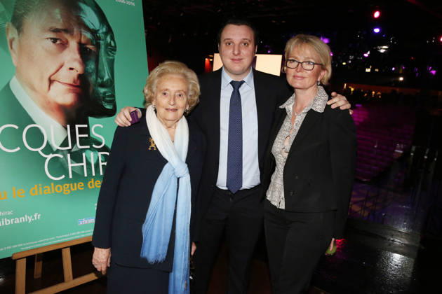 Bernadette Chirac, Wife Of Former French President Jacques Chirac, Dies At 93 Bernadette Chirac, wife of former French President Jacques Chirac, has died at the age of 93. A steadfast supporter throughout her husband’s political career, Bernadette Chodron de Courcel became an influential figure in French public life. She served as a member of the Corrèze General Council and was deeply involved in charitable work. She passed away on Friday at the age of 93. FILE - Bernadette Chirac, Martin Rey-Chirac and Claude Chirac attending the opening of the exhibition Jacques Chirac ou le dialogue des cultures (Jacques Chirac or The Dialog of Cultures) held at Musee du Quai Branly, in Paris, France on June 20, 2016. Photo by Jerome Domine ABACAPRESS. Copyright: xDominexJerome ABACAx