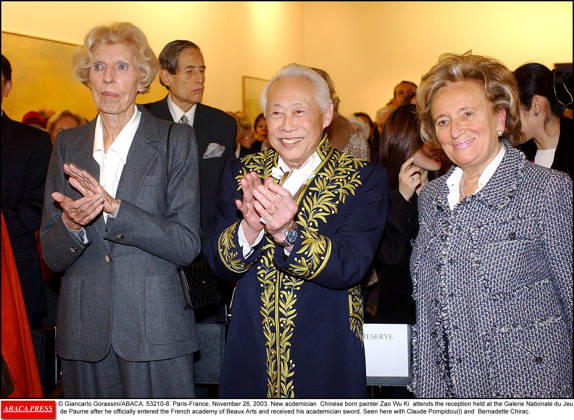Bernadette Chirac, Wife Of Former French President Jacques Chirac, Dies At 93 Bernadette Chirac, wife of former French President Jacques Chirac, has died at the age of 93. A steadfast supporter throughout her husband’s political career, Bernadette Chodron de Courcel became an influential figure in French public life. She served as a member of the Corrèze General Council and was deeply involved in charitable work. She passed away on Friday at the age of 93. FILE - Giancarlo Gorassini ABACA. 53210-8. Paris-France, November 26, 2003. New acdemician Chinese born painter Zao Wu Ki attends the reception held at the Galerie Nationale du Jeu de Paume after he officially entered the French academy of Beaux Arts and received his academician sword. Copyright: xGorassinixGiancarlo ABACAx