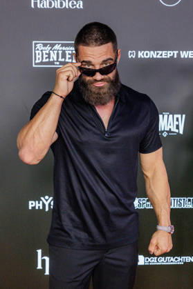 06.06.2026. Leverkusen. Aleks Petrovic am Rande des Fame Fighting, das große Promibox-Event von BILD und Eugen Lopez in der Leverkusener Ostermann Arena. Zum ersten Mal in Kooperation mit dem britischen Pendant Misfits Boxing und dem internationalen Medienpartner The Sun. Leverkusen Ostermann Arena Nordrhein-Westfalen Deutschland