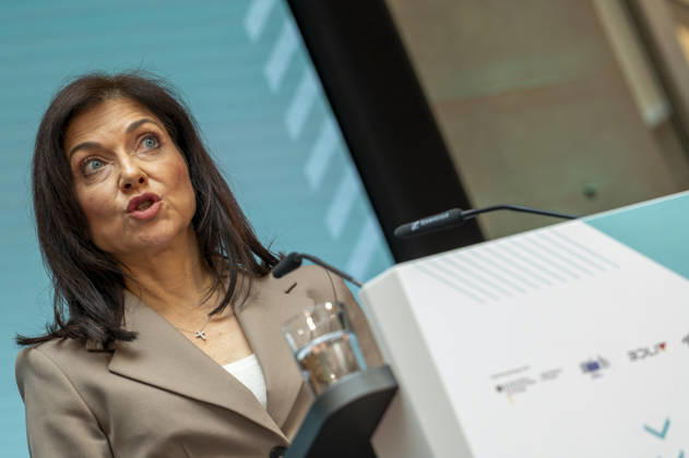 - Aviation Summit EUR, Deutschland, Berlin, 09.06.2026: Am Vortag der ILA26 treffen sich auf der Aviation Summit (BAS) Entscheider der internationalen Luftfahrt aus Politik, Industrie, Wissenschaft und Finanzen. Sie erörtern welche Fortschritte sind heute schon erreicht worden und welche Herausforderungen müssen noch gemeistert werden. Als Gäste sind anwesend: ¢ Richard Aboulafia ED, Aerodynamic Advisory ¢ Guillaume Faury CEO, Airbus ¢ Lars Wagner CEO, Airbus Commercial ¢ Michael Schöllhorn CEO, Airbus Defense and Space & President, BDLI ¢ Peter Gerber CEO, Condor ¢ Tobias Meyer CEO, Deutsche Post DHL Group ¢ Magda KopczyÅ ska DG, European Commission, DG Move ¢ Nicola Beer VP, European