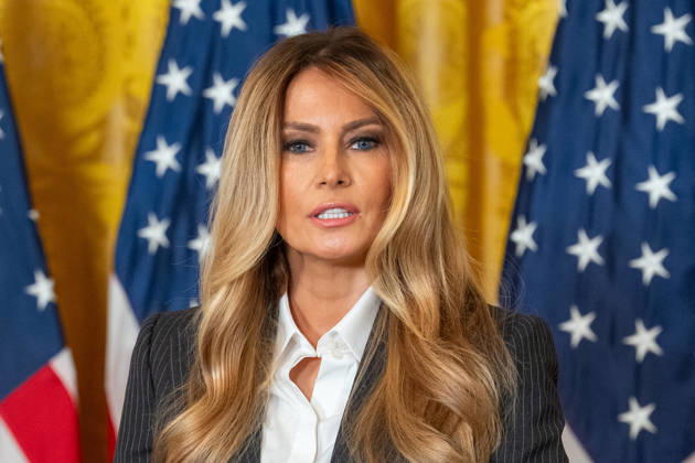 June 9, 2026, Washington, Dc, United States: First Lady Melania Trump honors AmericaÃ¢â‚¬â ¢s next generation of leading artificial intelligence innovators during the Presidential AI Challenge Awards Ceremony in Washington, D.C., on June 9, 2026. The event recognized outstanding student achievement and innovation in artificial intelligence. Washington United States  - ZUMAl312 20260609_znp_l312_014 Copyright: xAndrewxLeydenx