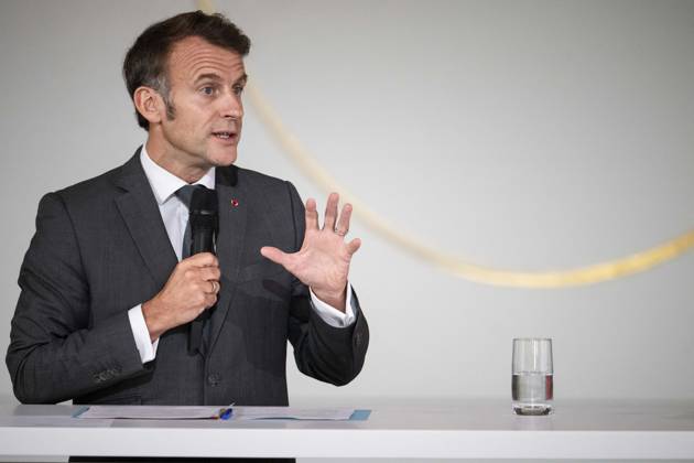 Emmanuel Macron at a meeting with the G7 Engament Groups - Paris French President Emmanuel Macron look and gestures during a meeting with the G7 Engament Groups at the Elysee Palace, French Presidential Palace, in Paris, on June 10, 2026. Photo by Eliot Blondet ABACAPRESS.COM Paris France France  Copyright: xBlondetxEliot ABACAx