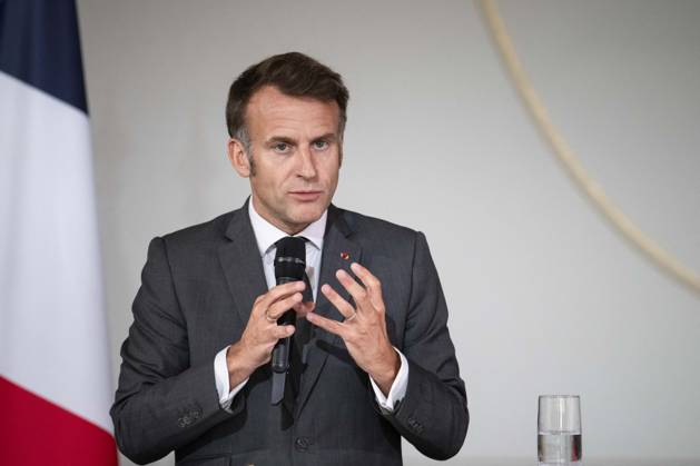 Emmanuel Macron at a meeting with the G7 Engament Groups - Paris French President Emmanuel Macron look and gestures during a meeting with the G7 Engament Groups at the Elysee Palace, French Presidential Palace, in Paris, on June 10, 2026. Photo by Eliot Blondet ABACAPRESS.COM Paris France France  Copyright: xBlondetxEliot ABACAx