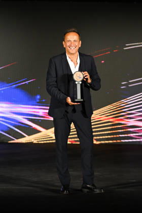 IPA85558790 - Taormina, 72nd Taormina Film Fest 2026 Night 1, Awards Ceremony Pictured: Uccio De Santis  Copyright: xManuelexMangiarottix xDxAvanzo Mangiarottix 85558790