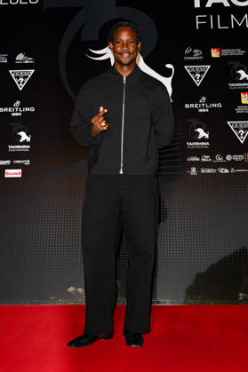 IPA85560563 - Taormina, 72nd Taormina Film Fest 2026 Day 1, red carpet. Pictured: Akinola Davies Jr.  Copyright: xManuelexMangiarottix xDxAvanzo Mangiarottix 85560563