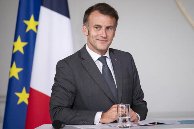 Le président Emmanuel Macron prononce un discours lors de la réception des groupes dengagement du G7 au palais de lElysée à Paris le 10 juin 2026 Eliot Blondet Pool Bestimage French President Emmanuel Macron look and gestures during a meeting with the G7 Engagement Groups at the Elysee Palace, French Presidential Palace, in Paris, on June 10, 2026 Paris France  Copyright: xEliotxBlondetx xPoolx xBestimagexEliotxBlondetx xPoolx xBestimagex