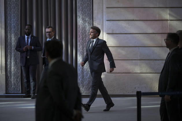 Le président Emmanuel Macron prononce un discours lors de la réception des groupes dengagement du G7 au palais de lElysée à Paris le 10 juin 2026 Eliot Blondet Pool Bestimage French President Emmanuel Macron arrives for a meeting with the G7 Engament Groups at the Elysee Palace, French Presidential Palace, in Paris, on June 10, 2026 Paris France  Copyright: xEliotxBlondetx xPoolx xBestimagexEliotxBlondetx xPoolx xBestimagex