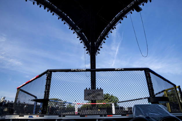 The Ultimate Fighting Championship (UFC) arena is seen as preparations continue for the UFC Freedom 250 event on the South Lawn of the White House in Washington, DC on Thursday, June 11, 2026. President Donald Trump is hosting a series of fighting matches on the South Lawn on Flag Day and his 80th birthday, June 14, in honor of America s 250th birthday.  WAP20260611310 BONNIExCASH