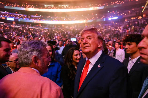 Donald Trump attends Game 3 of the NBA finals President Donald J. Trump attends Game 3 of the NBA finals between the New York Knicks and the San Antonio Spurs, Monday, June 8, 2026, at Madison Square Garden in New York City., Credit:Daniel Torok B66 Avalon NY, New York  Copyright: xDanielxTorokx xB66x xAvalonx 1109681918
