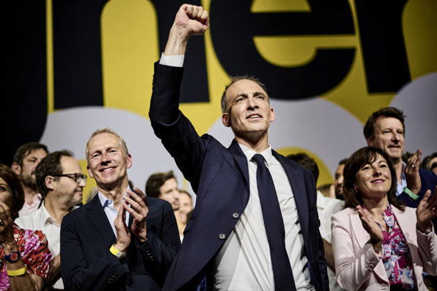 Raphael Glucksmann and his political supporters at a rally in Aubervilliers on June 13, 2026, as part of the campaign for 2027 French presidential election. - 13 06 2026 - France Aubervilliers -  AntoninxBuratx xLexPictorium LePictorium_0336361