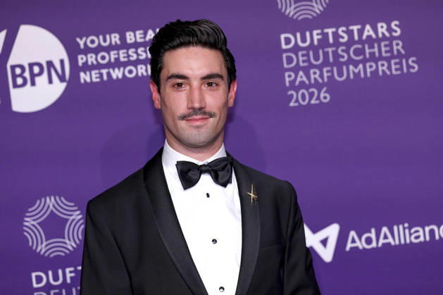 18.06.2026, Roberto Mancuso (Influencer) auf dem Purple Carpet bei den Verleihung des DUFTSTARS Award in den Rheinterrassen Düsseldorf. Der Deutscher Parfumpreis DUFTSTARS 2026 zählen zu den renommiertesten Beautyawards und Duft-Awards Deutschlands. Nordrhein-Westfalen Deutschland