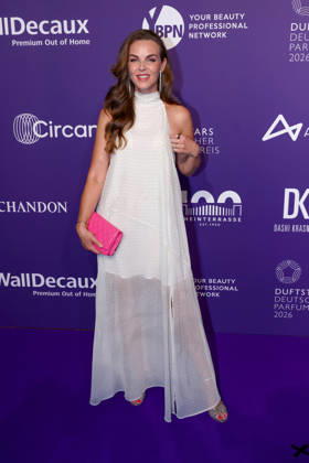 18.06.2026, Annika Lau (Radio- und Fernsehmoderatorin) auf dem Purple Carpet bei den Verleihung des DUFTSTARS Award in den Rheinterrassen Düsseldorf. Der Deutscher Parfumpreis DUFTSTARS 2026 zählen zu den renommiertesten Beautyawards und Duft-Awards Deutschlands. Nordrhein-Westfalen Deutschland