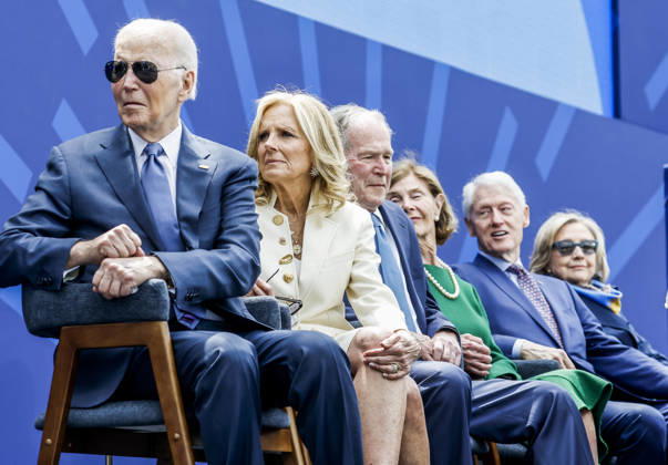 Former President Joe Biden, Former First Lady Jill Biden, Former President George W. Bush, Former First Lady Laura Bush, Former President Bill Clinton, and Former First Lady Hillary Rodham Clinton attend the grand opening for the Obama Presidential Center in the center s John Lewis Plaza in Chicago, Illinois, on Thursday, June 18, 2026. The grounds open to the public on Juneteenth, June 19th. CHI20260618856 TANNENxMAURY