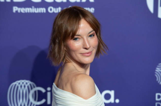 Jeannine MICHAELSEN, Moderatorin, Portraet, Porträt, Portrait, Angeschnittenes Einzelbild, Einzelmotiv, Roter Teppich, Red Carpet Show, Purple Carpet, Ankunft, arrival, bei den DUFTSTARS 2026 - Deutscher Parfumpreis Verleihung des deutschen Parfumpreises DUFTSTARS durch die Fragrance Foundation am 18.06.2026, Rheinterrassen, Duesseldorf.