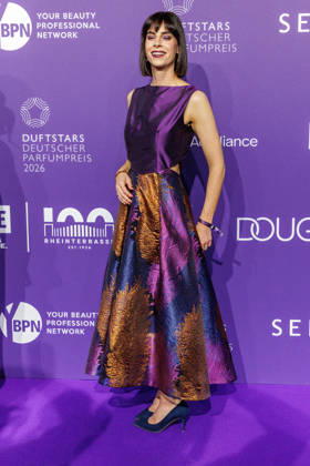 18.06.2026. Düsseldorf. Marlene Waldthaler (Lenis Scents) am Purple Carpet bei der Verleihung des Deutschen Parfumpreises DUFTSTARS 2026 in der Düsseldorfer Rheinterrasse. Die DUFTSTARS zählen zu den renommiertesten Beauty- und Duft-Awards Deutschlands und bringen jedes Jahr Persönlichkeiten aus Beauty, Fashion, Medien und Entertainment zusammen. Düsseldorf Rheinterrasse Nordrhein-Westfalen Deutschland