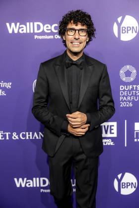 ABB DUFTSTARS- Boris Entrup zu Gast auf dem blauen Teppich bei der Verleihung des Deutschen Parfumpreises Duftstars 2026 auf der Rheinterrasse am 18.06.2026 in Duesseldorf NRW Deutschland