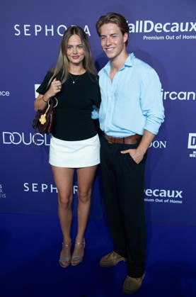 Paul BOEHME, Böhme, und Sara CRUMBLELEG, Influencer, Roter Teppich, Red Carpet Show, Purple Carpet, Ankunft, arrival, bei den DUFTSTARS 2026 - Deutscher Parfumpreis Verleihung des deutschen Parfumpreises DUFTSTARS durch die Fragrance Foundation am 18.06.2026, Rheinterrassen, Duesseldorf.