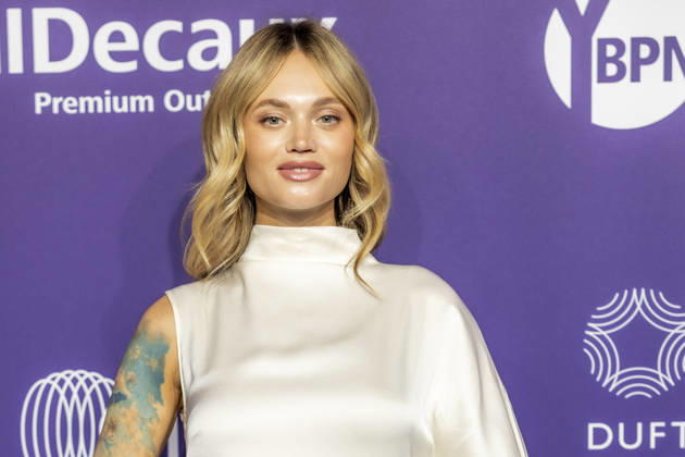 ABB DUFTSTARS- Olga Loeffler zu Gast auf dem blauen Teppich bei der Verleihung des Deutschen Parfumpreises Duftstars 2026 auf der Rheinterrasse am 18.06.2026 in Duesseldorf NRW Deutschland