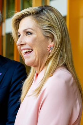 UTRECHT, The Netherlands, 2026-06-19 10:25:36 UTRECHT, 19-06-2026, Princess Maxima Center At the invitation of King Willem-Alexander and Queen Maxima, Emperor Naruhito of Japan is paying a state visit to the Netherlands. Emperor Naruhito is accompanied by Her Majesty Empress Masako. The state visit is a confirmation of the close and historic relationship between Japan and the Netherlands. The countries share 426 years of bilateral relations. PHOTO: NLBeeld POOL Mischa Schoemaker In the photo: Emperor Naruhito and Empress Masako. King Willem-Alexander and Queen Maxima visit the Princess Maxima Center for Pediatric Oncology in Utrecht. After a welcome by children, their parents, and hospital staff, the group visits the research wing. Cr  Copyright: xx x