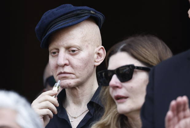 Ali Mahdavi at the funeral of Mr. Satrapi at the Père Lachaise Crematorium in Paris on June 19, 2026. The author of the famous graphic novel, which was adapted into a film, Persepolis, died on June 3, 2026, at the age of 56, inconsolable over the loss of her husband, M. Ripa, which had occurred a year earlier. Cyril Moreau Bestimage at the funeral of M. Satrapi at the Père Lachaise Crematorium in Paris, on June 19, 2026. The author of the famous graphic novel, adapted into a film, Persepolis, died on June 3, 2026, at the age of 56, inconsolable over the loss of her husband, M. Ripa, which occurred a year earlier. Paris, France,detected_source_language Copyright: xCYRILxMOREAUx xBESTIMAGExCYRILxMOREAUx xBESTIMAGEx