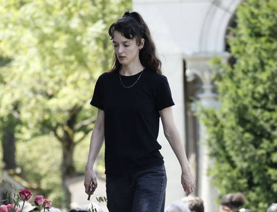 Charlotte Le Bon at the funeral of Mr. Satrapi at the Père Lachaise Crematorium in Paris on June 19, 2026. The author of the famous graphic novel, which was adapted into a film, Persepolis, died on June 3, 2026, at the age of 56, inconsolable over the loss of her husband, M. Ripa, which occurred a year earlier. Cyril Moreau Bestimage The funeral of M. Satrapi at the Père Lachaise Crematorium in Paris, on June 19, 2026. The author of the famous graphic novel, adapted into a film, Persepolis, died on June 3, 2026, at the age of 56, inconsolable over the loss of her husband, M. Ripa, which occurred a year earlier. Paris, France,detected_source_language Copyright: xCYRILxMOREAUx xBESTIMAGExCYRILxMOREAUx xBESTIMAGEx