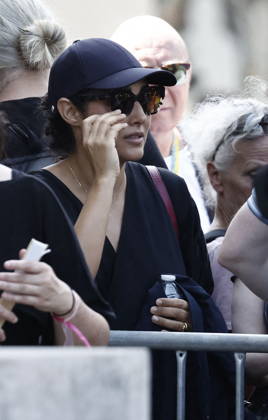 Golshifteh Farahani at Mr. Satrapi’s funeral at the Père Lachaise Crematorium in Paris on June 19, 2026. The author of the famous graphic novel, which was adapted into a film, Persepolis, died on June 3, 2026, at the age of 56, inconsolable over the loss of her husband, M. Ripa, which occurred a year earlier. Cyril Moreau Bestimage The funeral of M. Satrapi at the Père Lachaise Crematorium in Paris, on June 19, 2026. The author of the famous graphic novel, adapted into a film, Persepolis, died on June 3, 2026, at the age of 56, inconsolable over the loss of her husband, M. Ripa, which occurred a year earlier. Paris, France,detected_source_language Copyright: xCYRILxMOREAUx xBESTIMAGExCYRILxMOREAUx xBESTIMAGEx