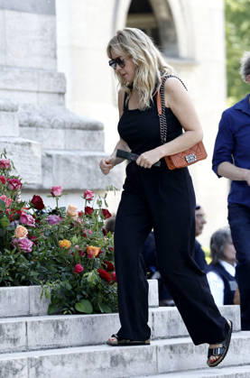 Enora Malagré at the funeral of Mr. Satrapi at the Père Lachaise Crematorium in Paris on June 19, 2026. The author of the famous graphic novel, which was adapted into a film, Persepolis, died on June 3, 2026, at the age of 56, inconsolable over the loss of her husband, M. Ripa, which had occurred a year earlier. Cyril Moreau Bestimage at the funeral of M. Satrapi at the Père Lachaise Crematorium in Paris, on June 19, 2026. The author of the famous graphic novel, adapted into a film, Persepolis, died on June 3, 2026, at the age of 56, inconsolable over the loss of her husband, M. Ripa, which occurred a year earlier. Paris, France,detected_source_language Copyright: xCYRILxMOREAUx xBESTIMAGExCYRILxMOREAUx xBESTIMAGEx