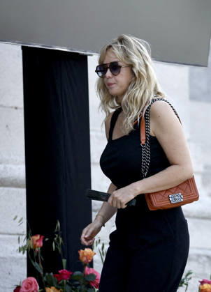 Enora Malagré at the funeral of Mr. Satrapi at the Père Lachaise Crematorium in Paris on June 19, 2026. The author of the famous graphic novel, which was adapted into a film, Persepolis, died on June 3, 2026, at the age of 56, inconsolable over the loss of her husband, M. Ripa, which had occurred a year earlier. Cyril Moreau Bestimage at the funeral of M. Satrapi at the Père Lachaise Crematorium in Paris, on June 19, 2026. The author of the famous graphic novel, adapted into a film, Persepolis, died on June 3, 2026, at the age of 56, inconsolable over the loss of her husband, M. Ripa, which occurred a year earlier. Paris, France,detected_source_language Copyright: xCYRILxMOREAUx xBESTIMAGExCYRILxMOREAUx xBESTIMAGEx