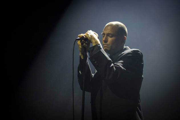 Orlando Weeks at Meltdown Festival 19_06_2026 Ex frontman of the chart-topping band The Maccabees, Orlando Weeks performs at Queen Elizabeth Hall, London on 19th June 2026 as part of Meltdown Festival curated by Harry Styles., Credit:Zoran Veselinovic B4859 Avalon UK, London, Queen Elizabeth Hall  Copyright: xZoranxVeselinovicx xB4859x xAvalonx 1111314610