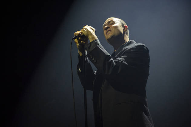 Orlando Weeks at Meltdown Festival 19_06_2026 Ex frontman of the chart-topping band The Maccabees, Orlando Weeks performs at Queen Elizabeth Hall, London on 19th June 2026 as part of Meltdown Festival curated by Harry Styles., Credit:Zoran Veselinovic B4859 Avalon UK, London, Queen Elizabeth Hall  Copyright: xZoranxVeselinovicx xB4859x xAvalonx 1111314619