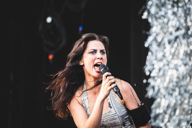 Wolf Alice performing live on the Main Stage at TRNSMT Festival, Glasgow Green on Friday 19 June 2026. Wolf Alice performing live on the Main Stage at TRNSMT Festival, Glasgow Green on Friday 19 June 2026. Grammy-nominated and Brit Award-winning English alternative rock band fronted by Ellie Rowsell. Part of the TRNSMT 2026 weekend series in Glasgow., Credit:Adam Hampton-Matthews Avalon  Copyright: xAdamxHampton-Matthewsx xAvalonx 1111300344
