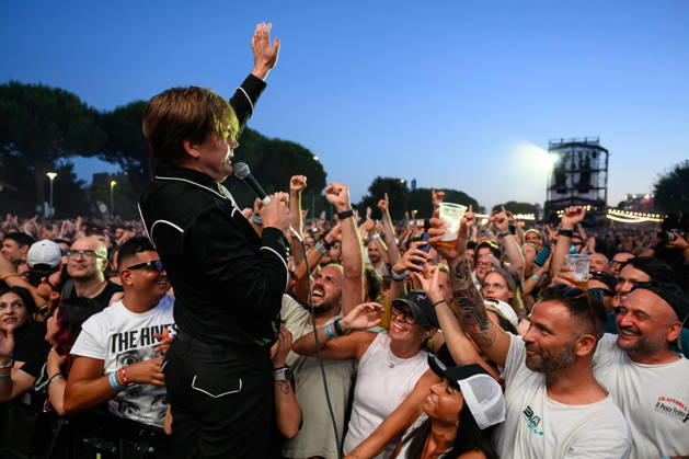 June 19, 2026, Lido Di Camaiore, Lucca, Italia: The Hives performing at the La Prima Estate 2026 concert in Bussola Domani Park, Lido di Camaiore, June 19, 2026. Lido Di Camaiore Italia  - ZUMAa289 20260619_zia_a289_175 Copyright: xStefanoxDallexLuchex xAgfx