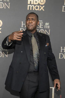 ABB HBO- Abubakar Salim zu Gast auf dem schwarzen Teppich bei der Deutschland Premiere zur dritten Staffel der HBO Original Serie House of the Dragon im Kino International am 19.06.2026 in Berlin Berlin Deutschland