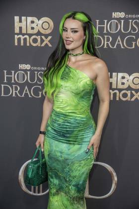 ABB HBO- Dilara Findikoglu zu Gast auf dem schwarzen Teppich bei der Deutschland Premiere zur dritten Staffel der HBO Original Serie House of the Dragon im Kino International am 19.06.2026 in Berlin Berlin Deutschland