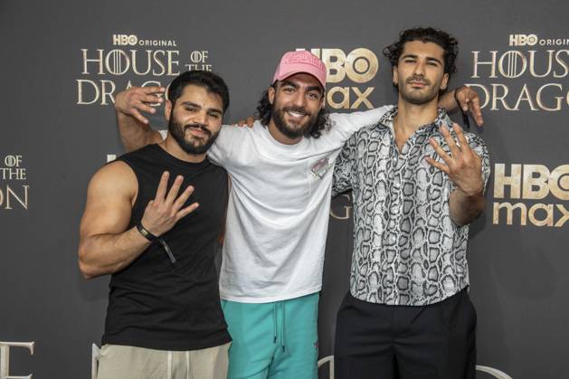 ABB HBO- Mohammad Eliraqui, Soufiane El Mesaudi und Mohamed Kanj Khamis zu Gast auf dem schwarzen Teppich bei der Deutschland Premiere zur dritten Staffel der HBO Original Serie House of the Dragon im Kino International am 19.06.2026 in Berlin Berlin Deutschland