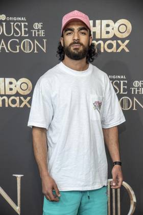 ABB HBO- Soufiane El Mesaudi zu Gast auf dem schwarzen Teppich bei der Deutschland Premiere zur dritten Staffel der HBO Original Serie House of the Dragon im Kino International am 19.06.2026 in Berlin Berlin Deutschland