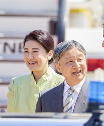 Crown Princess Elisabeth Welcomes Japanese Emperor and Empress - Brussels Emperor Naruhito of Japan and his wife, Empress Masako are welcomed by Princess Elisabeth of Belgium upon their arrival at Melsbroek airport in Brussels, Belgium, 20 June 2026. The Japanese imperial majesties are on a state visit to Belgium. This year, Belgium and Japan celebrate 160 years of diplomatic relations. This state visit is therefore the opportunity to confirm the close ties between the two countries, which are also reflected in the special bond between the Belgian royal family and the Japanese imperial family Photo by Olivier Polet ABACAPRESS.COM Brussels Belgium  Copyright: xPoletxOlivier ABACAx