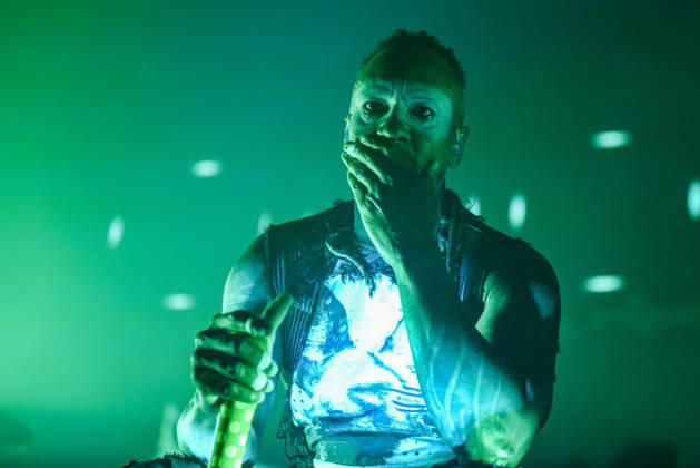 The Prodigy performs at the Sónar festival The Prodigy during their performance at the Sónar festival on June 20, 2026, in LHospitalet de Llobregat, Barcelona, Catalonia, Spain. The legendary British rave band, fronted by Liam Howlett and Maxim and with nearly 40 years of experience, continues to deliver one of the most explosive live performances in electronic music, with a setup designed more like a traditional live band than a conventional electronic live show. Spain,detected_source_language  Copyright: xAlbertoxParedesx 7612390