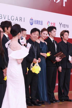 SHANGHAI, CHINA - JUNE 20: Actor Huang Bo, actor Leo Wu Lei, actress Gao Ye and actor Sun Yang arrive at the red carpet of the closing ceremony for the 28th Shanghai International Film Festival on June 20, 2026 in Shanghai, China.  Copyright: xVCGx 111649386649