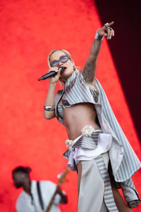 IPA85897604 - England, Isle of Wight Festival - Saturday - Rita Ora  Copyright: xCRISTINAxMASSEIx xx 85897604