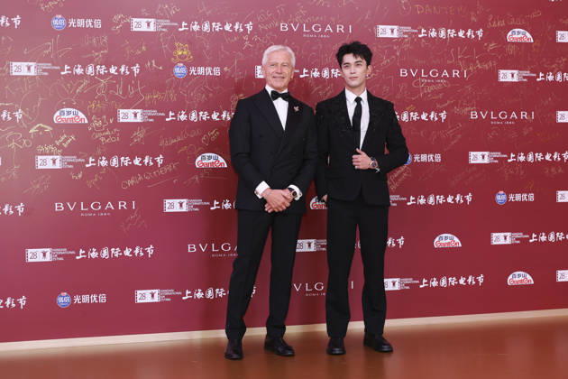 SHANGHAI, CHINA - JUNE 20: Actor Leo Wu Lei (R) arrives at the red carpet of the closing ceremony for the 28th Shanghai International Film Festival on June 20, 2026 in Shanghai, China.  Copyright: xVCGx 111649393072