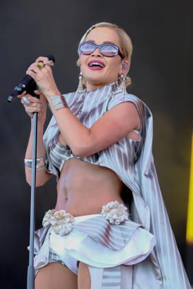 Rita Ora performs at the Isle of Wight festival in Newport, UK - 20 Jun 2026 Yugoslavian born singer songwriter and actor Rita Sahatçiu Ora, known professionally as Rita Ora, performing live on stage at the isle of Wight festival. Newport United Kingdom Copyright: xDawnxFletcher-Parkx xSOPAxImagesx DSCF5495