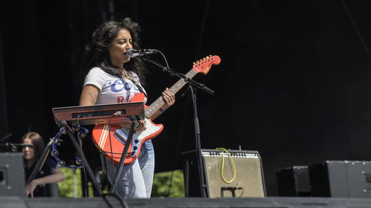 Musical Festival in Glasgow, UK - 20 Jun 2026 Lily Fontaine of English Teacher performs live on stage at Glasgow Green. Glasgow United Kingdom Copyright: xStuartxWestwoodx xSOPAxImagesx SWESTWOOD20