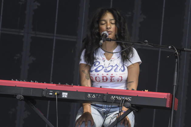 Musical Festival in Glasgow, UK - 20 Jun 2026 Lily Fontaine of English Teacher performs live on stage at Glasgow Green. Glasgow United Kingdom Copyright: xStuartxWestwoodx xSOPAxImagesx SWESTWOOD23